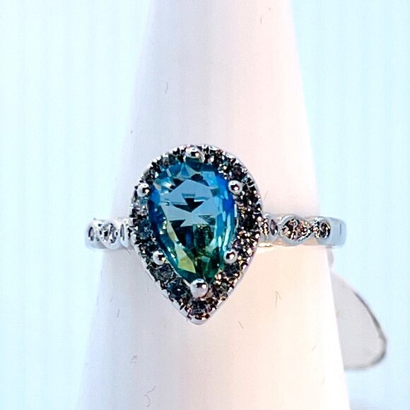 Ring Bomb Party Ring, NWOT, Size 7, blue gemstone, rhodium plated - Picture 1 of 5